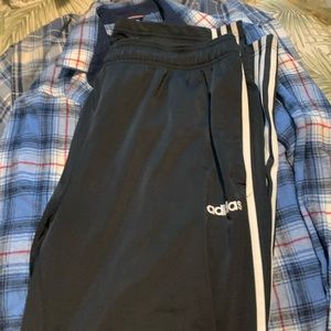 Never worn ⭐️men’s adidas workout pants XL